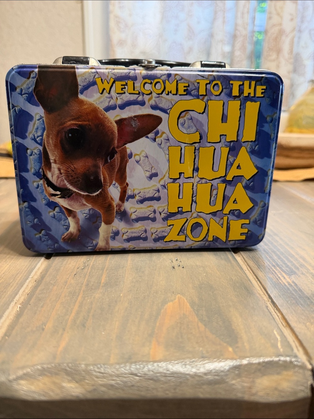 Welcome to the Chihuahua Zone Tin Vintage Lunchbox - Blue & Yellow